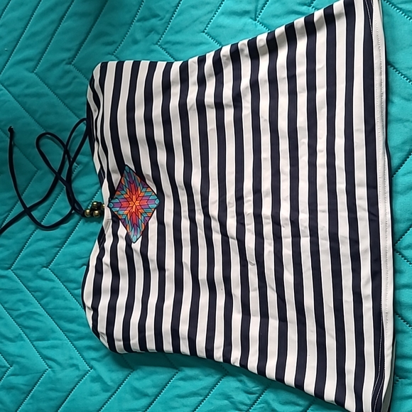 Swimsuit - Picture 2 of 9